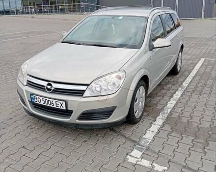 Серый Опель Астра, объемом двигателя 1.6 л и пробегом 198 тыс. км за 5200 $, фото 1 на Automoto.ua