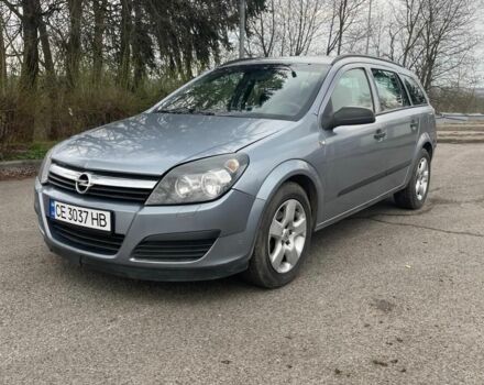 Серый Опель Астра, объемом двигателя 1.2 л и пробегом 273 тыс. км за 3890 $, фото 1 на Automoto.ua