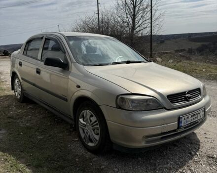 Сірий Опель Астра, об'ємом двигуна 1.4 л та пробігом 200 тис. км за 1800 $, фото 1 на Automoto.ua