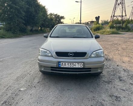 Сірий Опель Астра, об'ємом двигуна 1.4 л та пробігом 400 тис. км за 2500 $, фото 1 на Automoto.ua