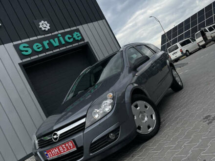 Серый Опель Астра, объемом двигателя 1.6 л и пробегом 158 тыс. км за 4950 $, фото 1 на Automoto.ua