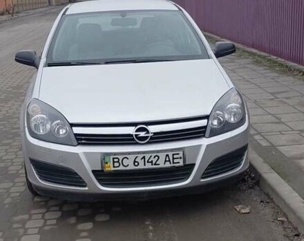 Серый Опель Астра, объемом двигателя 1.39 л и пробегом 129 тыс. км за 6000 $, фото 1 на Automoto.ua