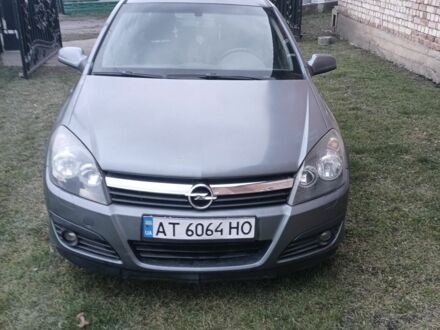 Серый Опель Астра, объемом двигателя 1.2 л и пробегом 325 тыс. км за 3750 $, фото 1 на Automoto.ua