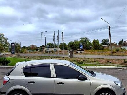 Опель Астра 2006 в Николаеве на Automoto.ua Серый Опель Астра, объемом двигателя 1.4 л и пробегом 220 тыс. км за 4000 $, фото 1 на Automoto.ua