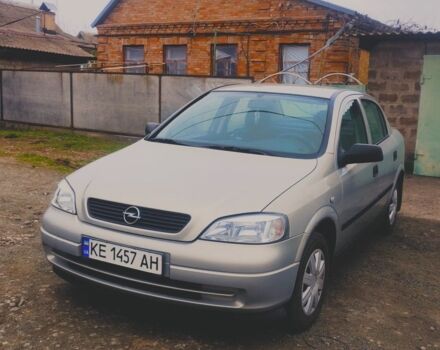 Серый Опель Астра, объемом двигателя 1.4 л и пробегом 230 тыс. км за 3500 $, фото 1 на Automoto.ua