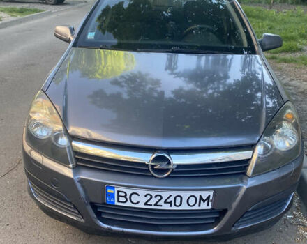 Серый Опель Астра, объемом двигателя 1.2 л и пробегом 289 тыс. км за 4250 $, фото 1 на Automoto.ua
