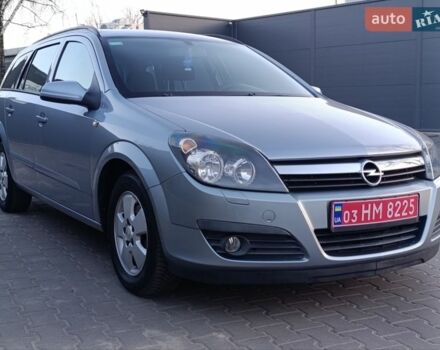 Серый Опель Астра, объемом двигателя 1.6 л и пробегом 258 тыс. км за 5499 $, фото 1 на Automoto.ua