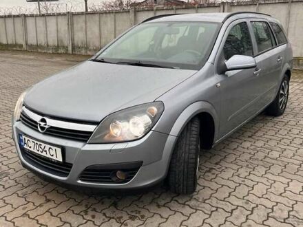 Серый Опель Астра, объемом двигателя 1.9 л и пробегом 308 тыс. км за 4800 $, фото 1 на Automoto.ua