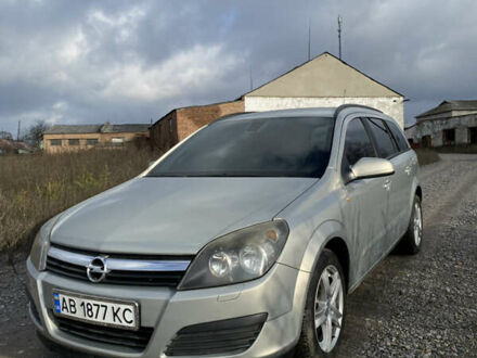 Серый Опель Астра, объемом двигателя 1.8 л и пробегом 241 тыс. км за 5200 $, фото 1 на Automoto.ua