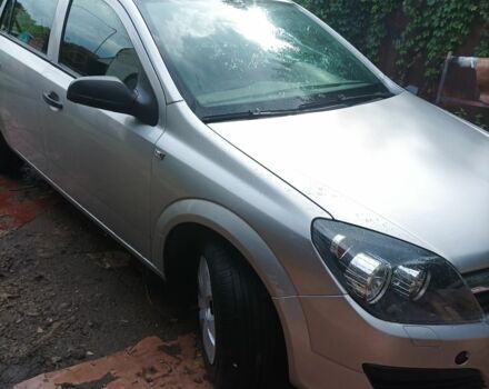 Серый Опель Астра, объемом двигателя 1.6 л и пробегом 245 тыс. км за 4500 $, фото 1 на Automoto.ua