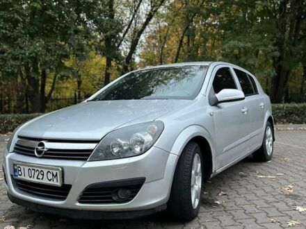 Серый Опель Астра, объемом двигателя 1.6 л и пробегом 248 тыс. км за 4400 $, фото 1 на Automoto.ua