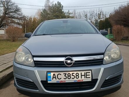 Опель Астра 2006 в Луцке на Automoto.ua Серый Опель Астра, объемом двигателя 1.9 л и пробегом 280 тыс. км за 5300 $, фото 1 на Automoto.ua