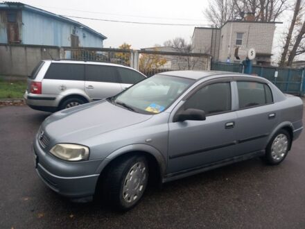 Серый Опель Астра, объемом двигателя 1.4 л и пробегом 256 тыс. км за 3200 $, фото 1 на Automoto.ua