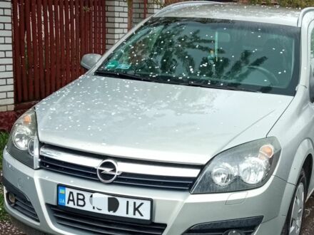 Серый Опель Астра, объемом двигателя 1.9 л и пробегом 250 тыс. км за 5100 $, фото 1 на Automoto.ua