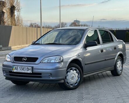 Сірий Опель Астра, об'ємом двигуна 1.4 л та пробігом 116 тис. км за 4500 $, фото 1 на Automoto.ua
