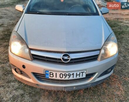 Серый Опель Астра, объемом двигателя 1.6 л и пробегом 230 тыс. км за 3350 $, фото 1 на Automoto.ua