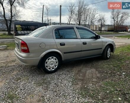 Серый Опель Астра, объемом двигателя 1.4 л и пробегом 191 тыс. км за 3800 $, фото 1 на Automoto.ua