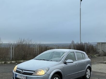 Сірий Опель Астра, об'ємом двигуна 1.7 л та пробігом 300 тис. км за 2850 $, фото 1 на Automoto.ua