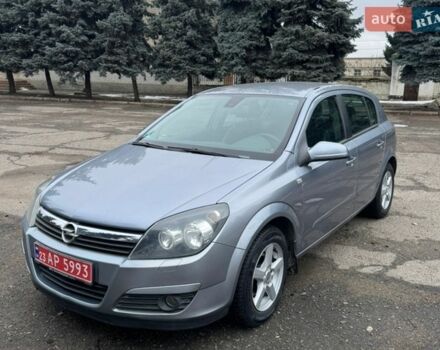 Серый Опель Астра, объемом двигателя 1.8 л и пробегом 164 тыс. км за 5600 $, фото 1 на Automoto.ua