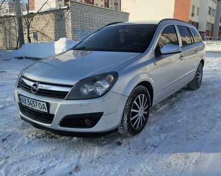 Серый Опель Астра, объемом двигателя 0 л и пробегом 214 тыс. км за 4800 $, фото 1 на Automoto.ua
