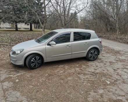 Серый Опель Астра, объемом двигателя 1.4 л и пробегом 417 тыс. км за 4200 $, фото 1 на Automoto.ua