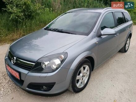 Серый Опель Астра, объемом двигателя 1.6 л и пробегом 205 тыс. км за 5000 $, фото 1 на Automoto.ua