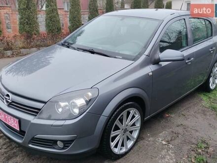 Серый Опель Астра, объемом двигателя 1.6 л и пробегом 217 тыс. км за 4900 $, фото 1 на Automoto.ua
