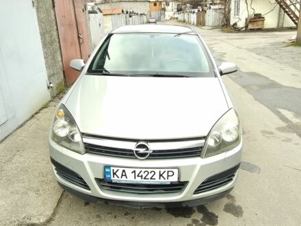 Серый Опель Астра, объемом двигателя 1.4 л и пробегом 181 тыс. км за 3600 $, фото 1 на Automoto.ua