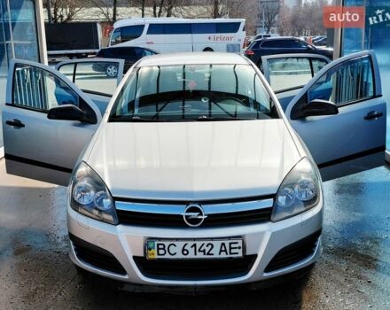 Серый Опель Астра, объемом двигателя 1.39 л и пробегом 130 тыс. км за 5500 $, фото 1 на Automoto.ua
