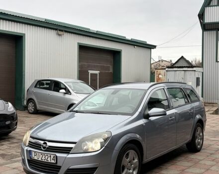 Сірий Опель Астра, об'ємом двигуна 1.7 л та пробігом 300 тис. км за 2800 $, фото 1 на Automoto.ua