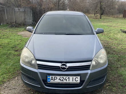 Серый Опель Астра, объемом двигателя 1.6 л и пробегом 221 тыс. км за 5000 $, фото 1 на Automoto.ua