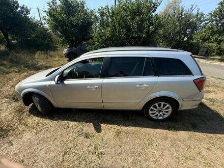 Опель Астра 2006 в Краматорске на Automoto.ua Серый Опель Астра, объемом двигателя 1.7 л и пробегом 350 тыс. км за 2100 $, фото 1 на Automoto.ua