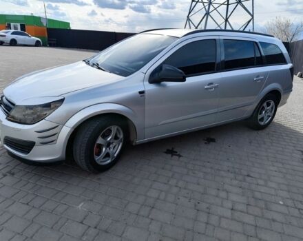 Серый Опель Астра, объемом двигателя 1.6 л и пробегом 242 тыс. км за 6000 $, фото 1 на Automoto.ua