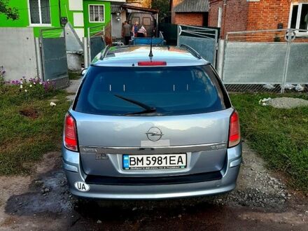 Опель Астра 2006 в Черновцах на Automoto.ua Серый Опель Астра, объемом двигателя 1.9 л и пробегом 305 тыс. км за 4500 $, фото 1 на Automoto.ua