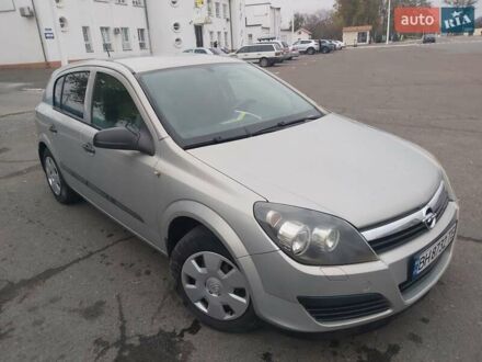 Опель Астра 2006 в Измаиле на Automoto.ua Серый Опель Астра, объемом двигателя 1.36 л и пробегом 238 тыс. км за 4500 $, фото 1 на Automoto.ua