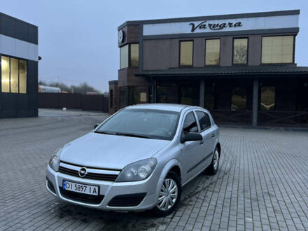 Серый Опель Астра, объемом двигателя 1.6 л и пробегом 140 тыс. км за 3450 $, фото 1 на Automoto.ua
