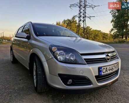 Сірий Опель Астра, об'ємом двигуна 1.6 л та пробігом 235 тис. км за 5500 $, фото 1 на Automoto.ua
