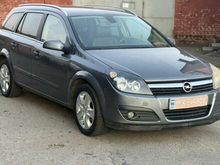 Серый Опель Астра, объемом двигателя 1.6 л и пробегом 308 тыс. км за 5300 $, фото 1 на Automoto.ua
