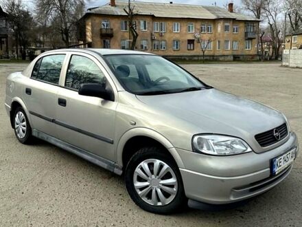 Опель Астра 2006 в Днепре (Днепропетровске) на Automoto.ua Серый Опель Астра, объемом двигателя 1.4 л и пробегом 215 тыс. км за 2600 $, фото 1 на Automoto.ua