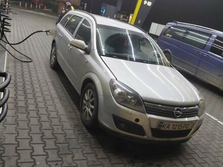 Серый Опель Астра, объемом двигателя 1.6 л и пробегом 221 тыс. км за 3250 $, фото 1 на Automoto.ua