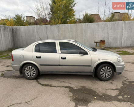 Опель Астра 2007 в Житомире на Automoto.ua Серый Опель Астра, объемом двигателя 1.39 л и пробегом 169 тыс. км за 3800 $, фото 1 на Automoto.ua