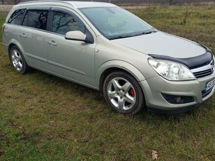 Сірий Опель Астра, об'ємом двигуна 1.6 л та пробігом 306 тис. км за 5500 $, фото 1 на Automoto.ua