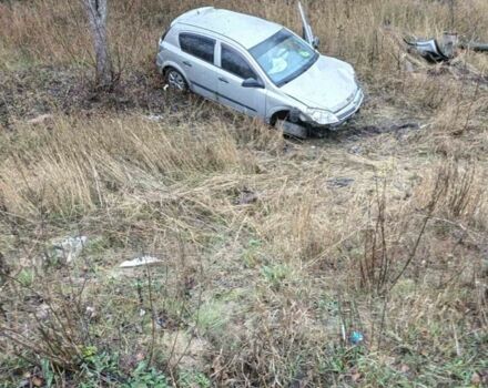 Серый Опель Астра, объемом двигателя 1.4 л и пробегом 170 тыс. км за 1300 $, фото 1 на Automoto.ua