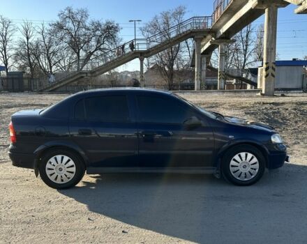 Серый Опель Астра, объемом двигателя 1.4 л и пробегом 225 тыс. км за 3650 $, фото 1 на Automoto.ua