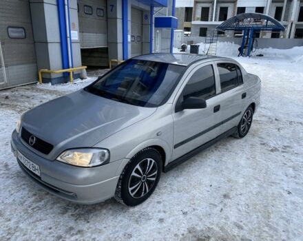 Сірий Опель Астра, об'ємом двигуна 1.6 л та пробігом 256 тис. км за 3200 $, фото 1 на Automoto.ua