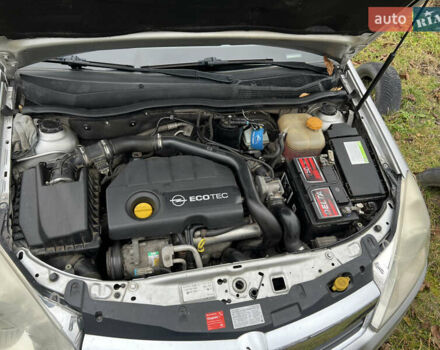 Сірий Опель Астра, об'ємом двигуна 1.69 л та пробігом 300 тис. км за 5000 $, фото 1 на Automoto.ua