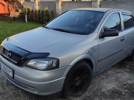 Сірий Опель Астра, об'ємом двигуна 1.4 л та пробігом 400 тис. км за 2300 $, фото 1 на Automoto.ua