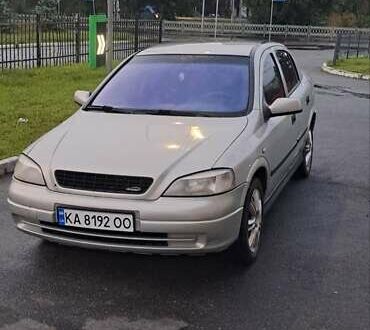 Серый Опель Астра, объемом двигателя 1.39 л и пробегом 202 тыс. км за 3000 $, фото 1 на Automoto.ua