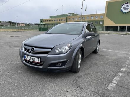 Опель Астра 2007 у Києві на Automoto.ua Сірий Опель Астра, об'ємом двигуна 1.6 л та пробігом 209 тис. км за 5200 $, фото 1 на Automoto.ua