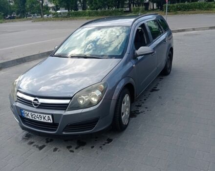 Сірий Опель Астра, об'ємом двигуна 2 л та пробігом 330 тис. км за 2250 $, фото 1 на Automoto.ua
